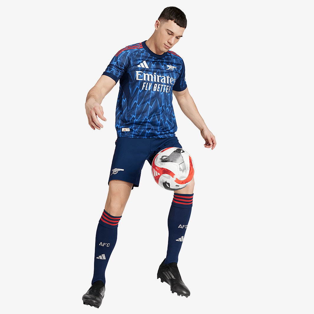 SAKA☆ページ Shoppe die Bukayo Saka Kollektion | Pro:Direct Soccer