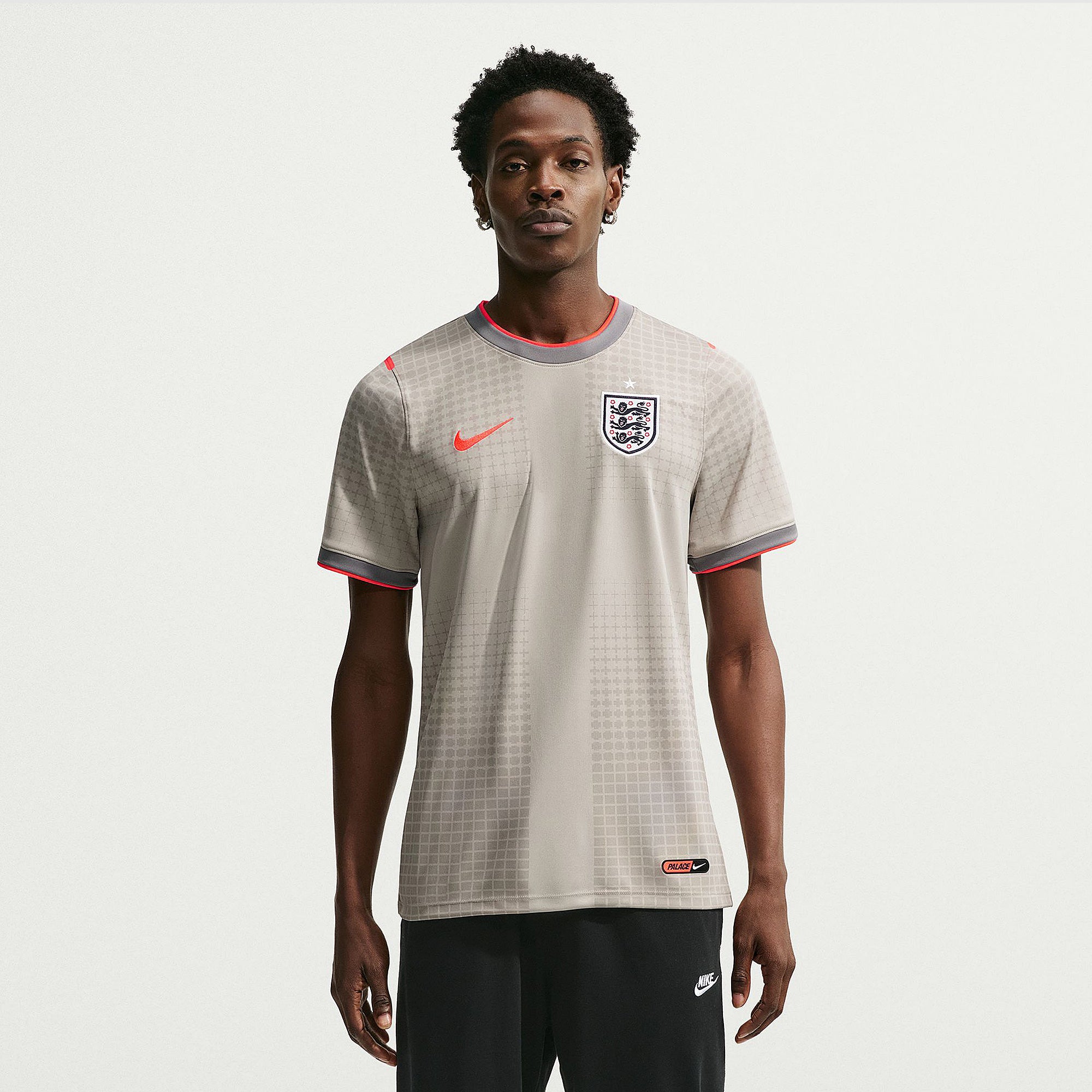 Nike England x Palace Pre-Match Shirt - Zinngrau/Rot - Herren